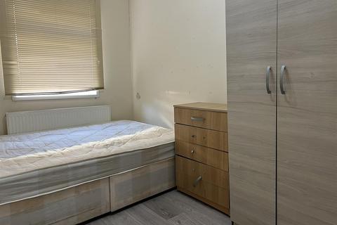 undefined, Wyndham Crescent, London, N19