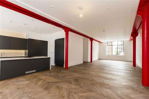 undefined, Queen Elizabeth Street, London SE1