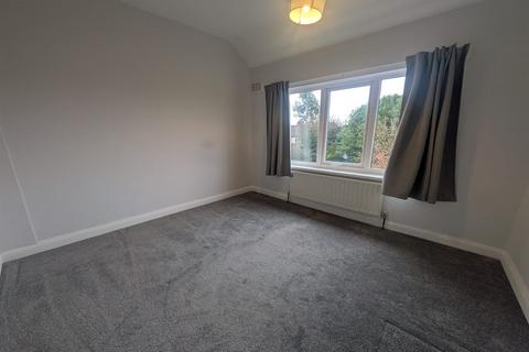 2 bedroom terraced house to rent, Barrydale Avenue, Beeston, NG9 1GN