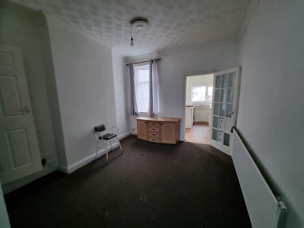 Photograph 3