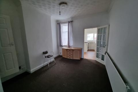 2 bedroom terraced house for sale, Wingfield Street, Leicester, LE4