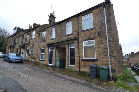 2 bedroom end of terrace house for sale, Thackley, Thackley BD10