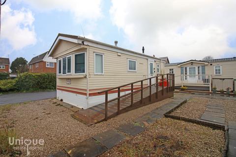 2 bedroom park home for sale, Lawsons Road,  Thornton-Cleveleys, FY5