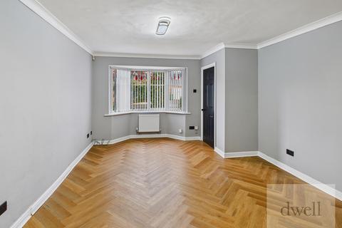 4 bedroom detached house to rent, Boothroyd Drive, Headingley, Leeds, LS6