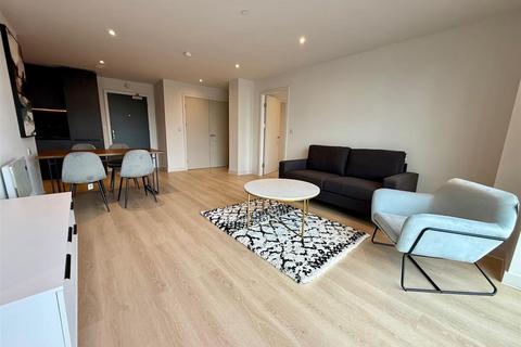 2 bedroom apartment to rent, Waterhouse Gardens