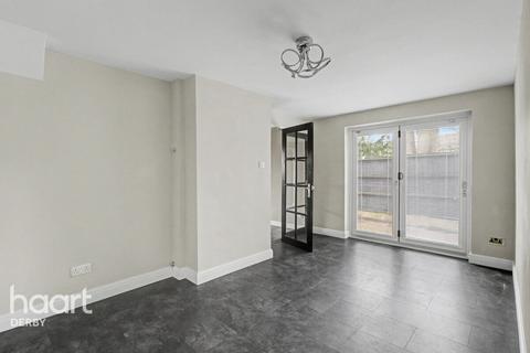 3 bedroom end of terrace house for sale, Dovecote Drive, Derby