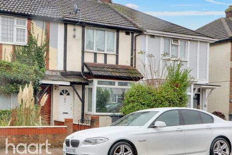 undefined, Connaught Road, Luton