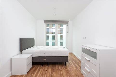 2 bedroom flat to rent, Chatham Waters, South House, Gillingham Gate Road, Gillingham, ME4