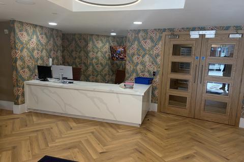 1 bedroom private hall to rent, Oldham Place