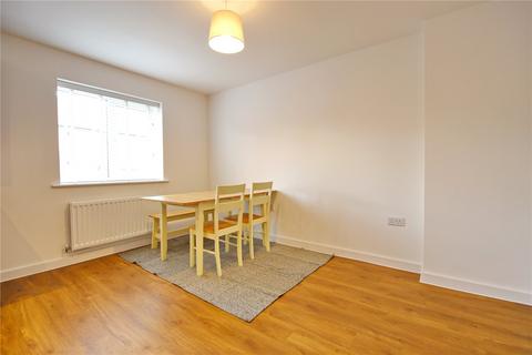 4 bedroom semi-detached house to rent, Baylis Gardens, Stoke Gifford, Bristol, BS34