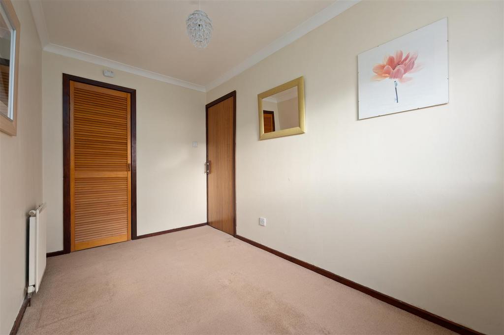 52 Central Road020.JPG