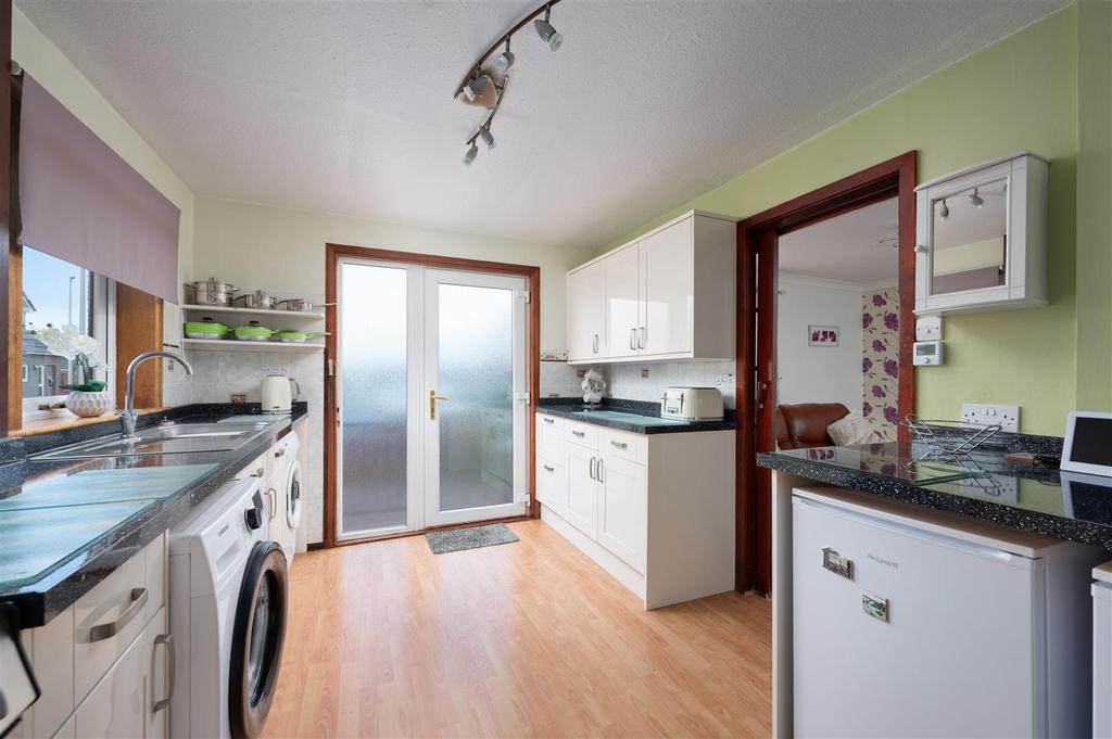 52 Central Road012.JPG