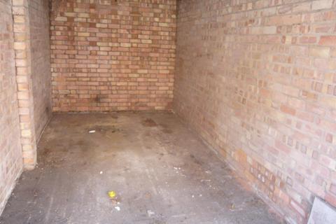undefined, Garage 5 Barras Court, Heath Road