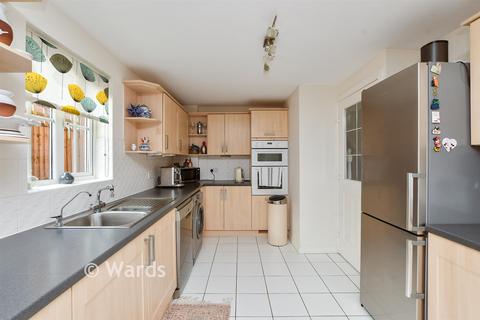 4 bedroom detached house for sale, Blackthorn Road, Canterbury CT3
