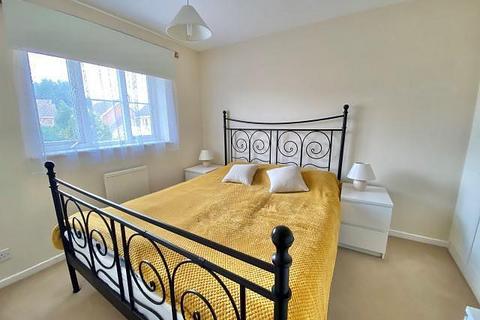 3 bedroom semi-detached house to rent, Orwell Drive, Oxfordshire OX11