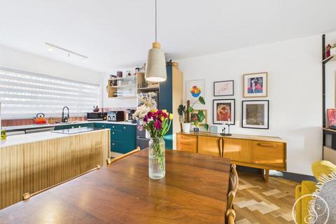 undefined, Vesper Gate Mount, Leeds