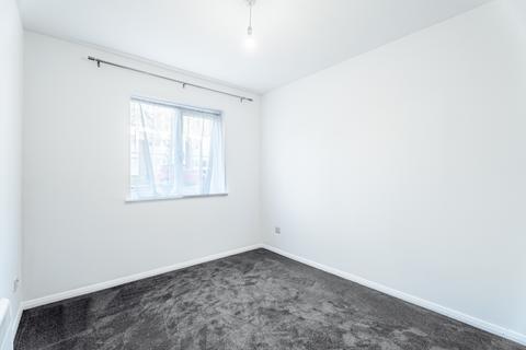 undefined, Buckingham Court, St Albans AL1