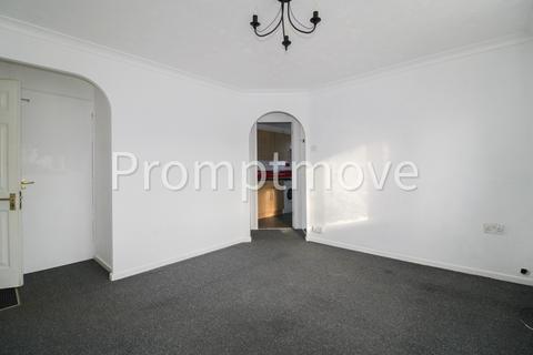 undefined, Simpson Close Luton LU4 9TP
