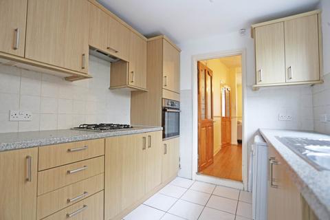 undefined, Heath Road, Chadwell Heath, RM6