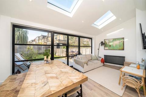 undefined, Manor Lane, London SE13