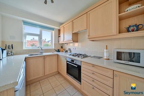 undefined, Mitchells Close, Guildford GU4