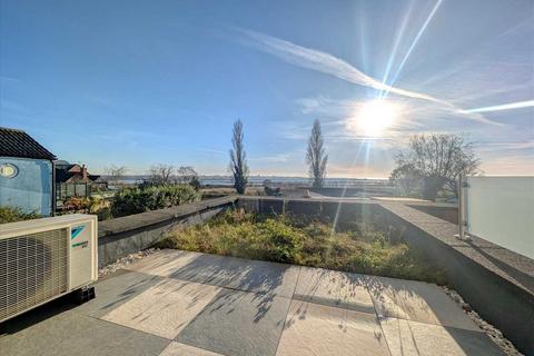 undefined, Brightlingsea CO7