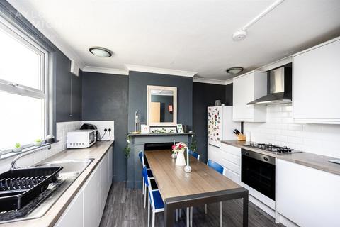undefined, Elm Grove, Brighton
