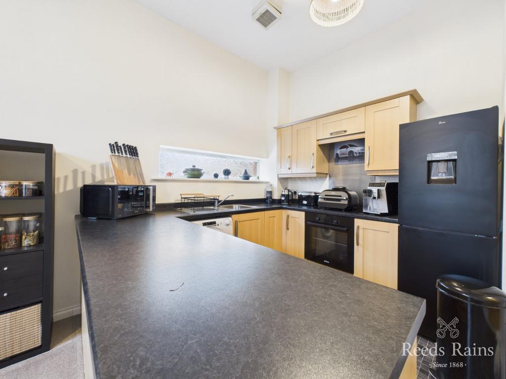 Kitchen/ Living Room