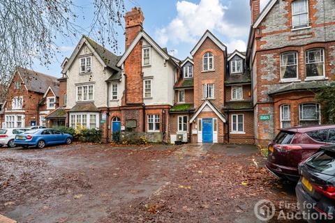 undefined, London Road, Reading, Berkshire