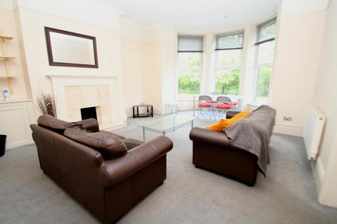2 bedroom flat to rent, Westfield Terrace, Leeds, West Yorkshire, LS7