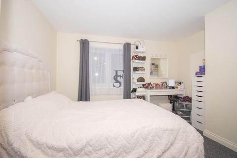 2 bedroom coach house for sale, Brompton Road, Hamilton, Leicester