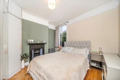 undefined, Burnbury Road, London SW12