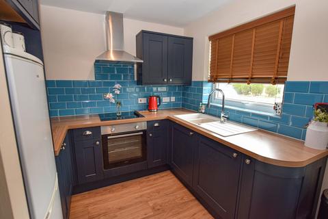 2 bedroom semi-detached bungalow to rent, Heacham