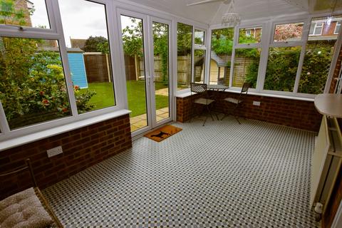 2 bedroom semi-detached bungalow to rent, Heacham