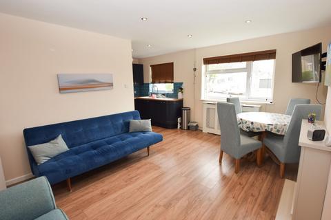 2 bedroom semi-detached bungalow to rent, Heacham