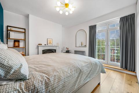 undefined, Cholmley Gardens, Fortune Green Road, West Hampstead, London