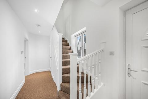 undefined, Kavsan Place, Cranford, Hounslow