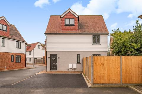 undefined, Kavsan Place, Cranford, Hounslow