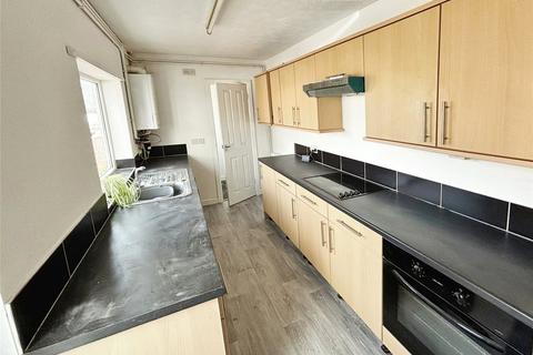 2 bedroom semi-detached house to rent, Hartshorne Road, Swadlincote DE11