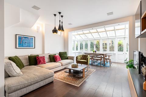 3 bedroom flat to rent,  Upcerne Road, London SW10