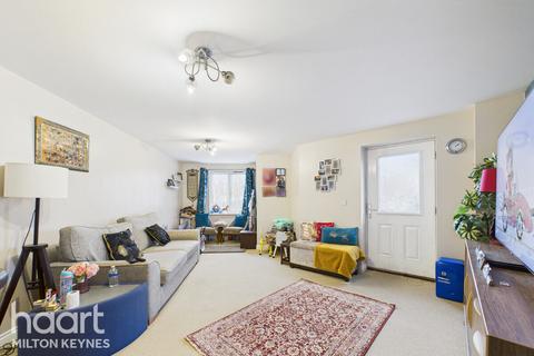 2 bedroom flat for sale, Lavender Hill, Milton Keynes