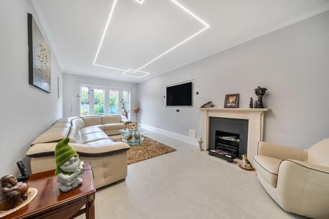 6 bedroom detached house for sale, Flora Close, Stanmore HA7