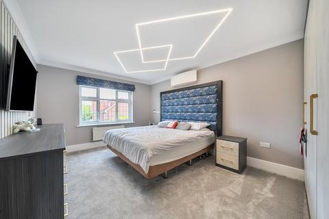 6 bedroom detached house for sale, Flora Close, Stanmore HA7