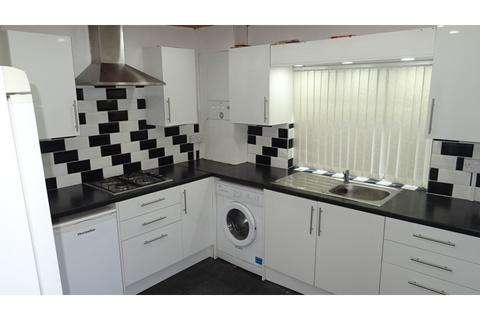 5 bedroom terraced house to rent, Monthermer Road, CF24 4QY