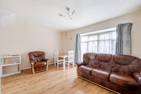 undefined, Wrythe Lane, Sutton SM5