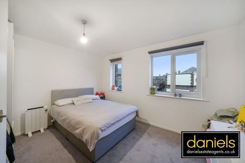 1 bedroom apartment for sale, Trenmar Gardens, Kensal Green , London, NW10