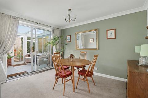 2 bedroom detached bungalow for sale, Oaktree Gardens, Southampton SO30