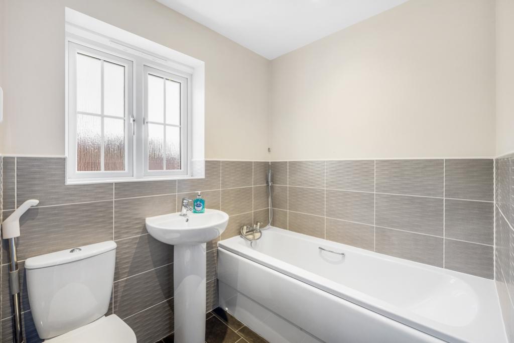 1 Blue Cedar Drive (Fishtoft)-23