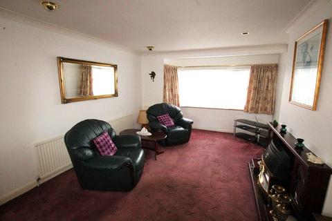 undefined, Carpenders Avenue, Watford WD19
