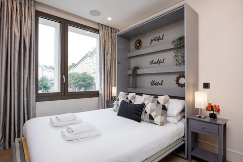 2 bedroom flat to rent, Flat ,  Westbourne Gardens, London W2